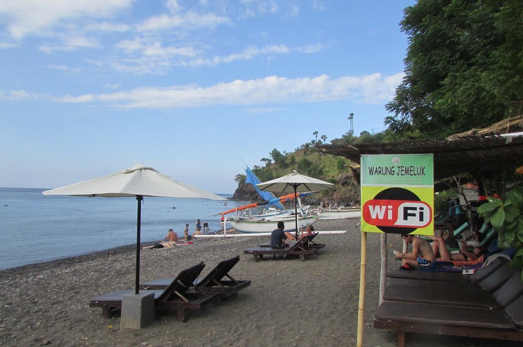 Warung Jemeluk & Home Stay Amed  Room photo